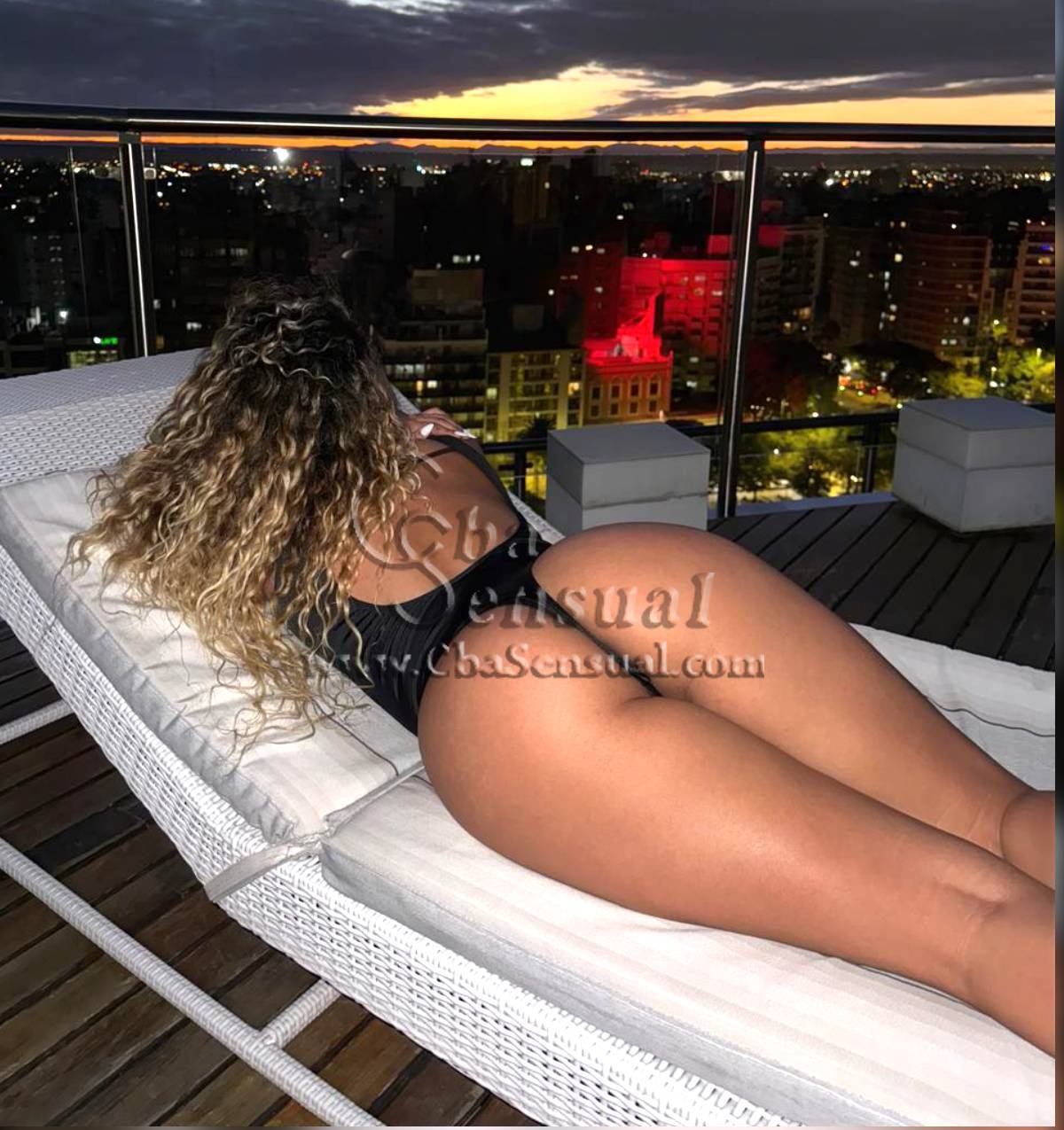 MORE | Escorts y acompañantes de CbaSensual.com