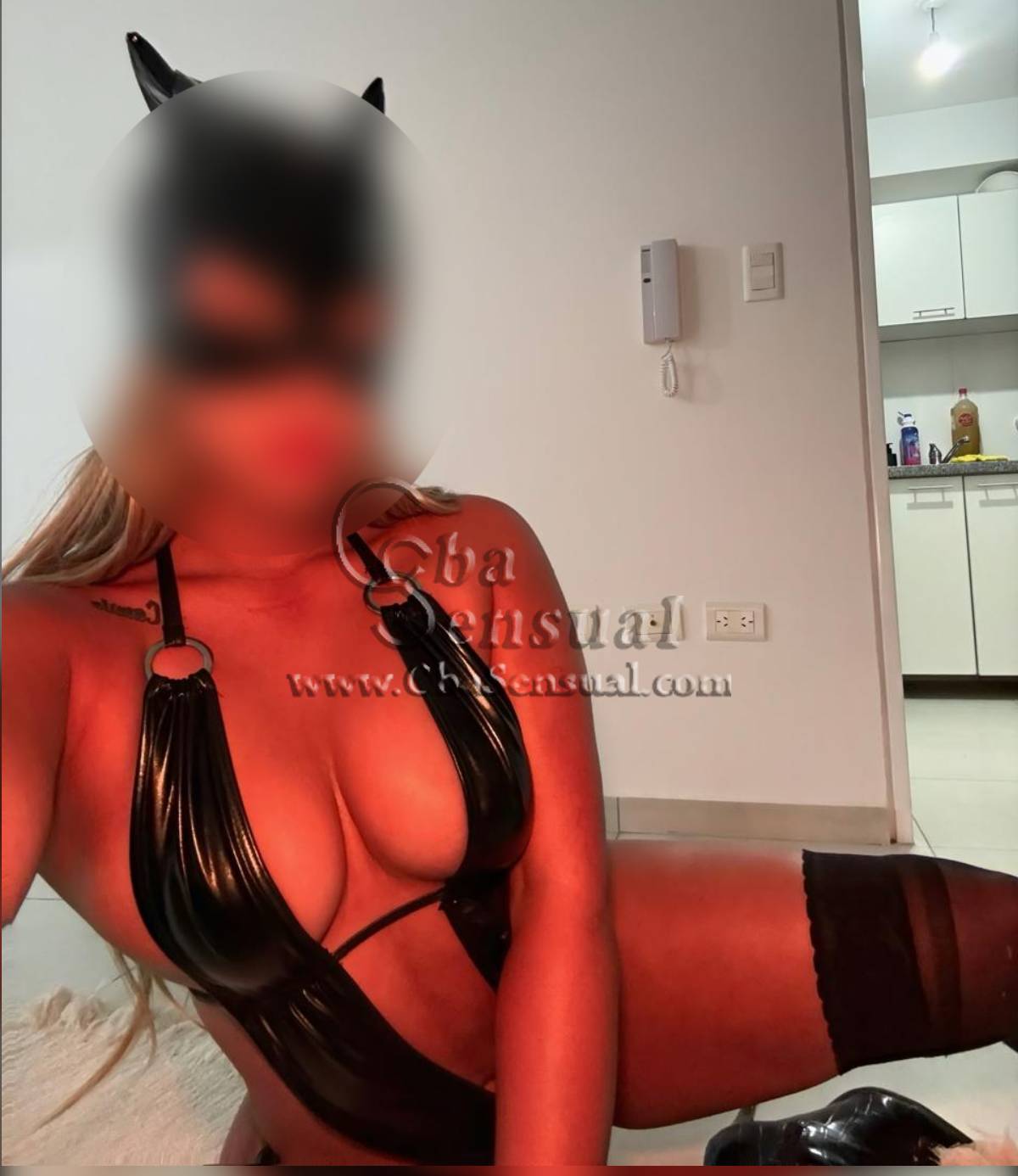 MORE | Escorts y acompañantes de CbaSensual.com