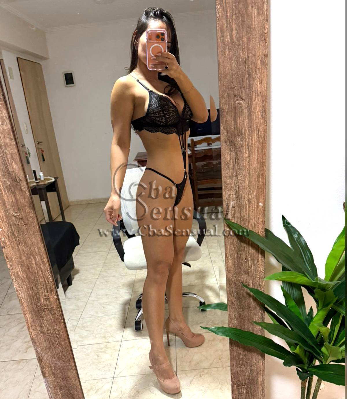 NARELLA | Escorts y acompañantes de CbaSensual.com