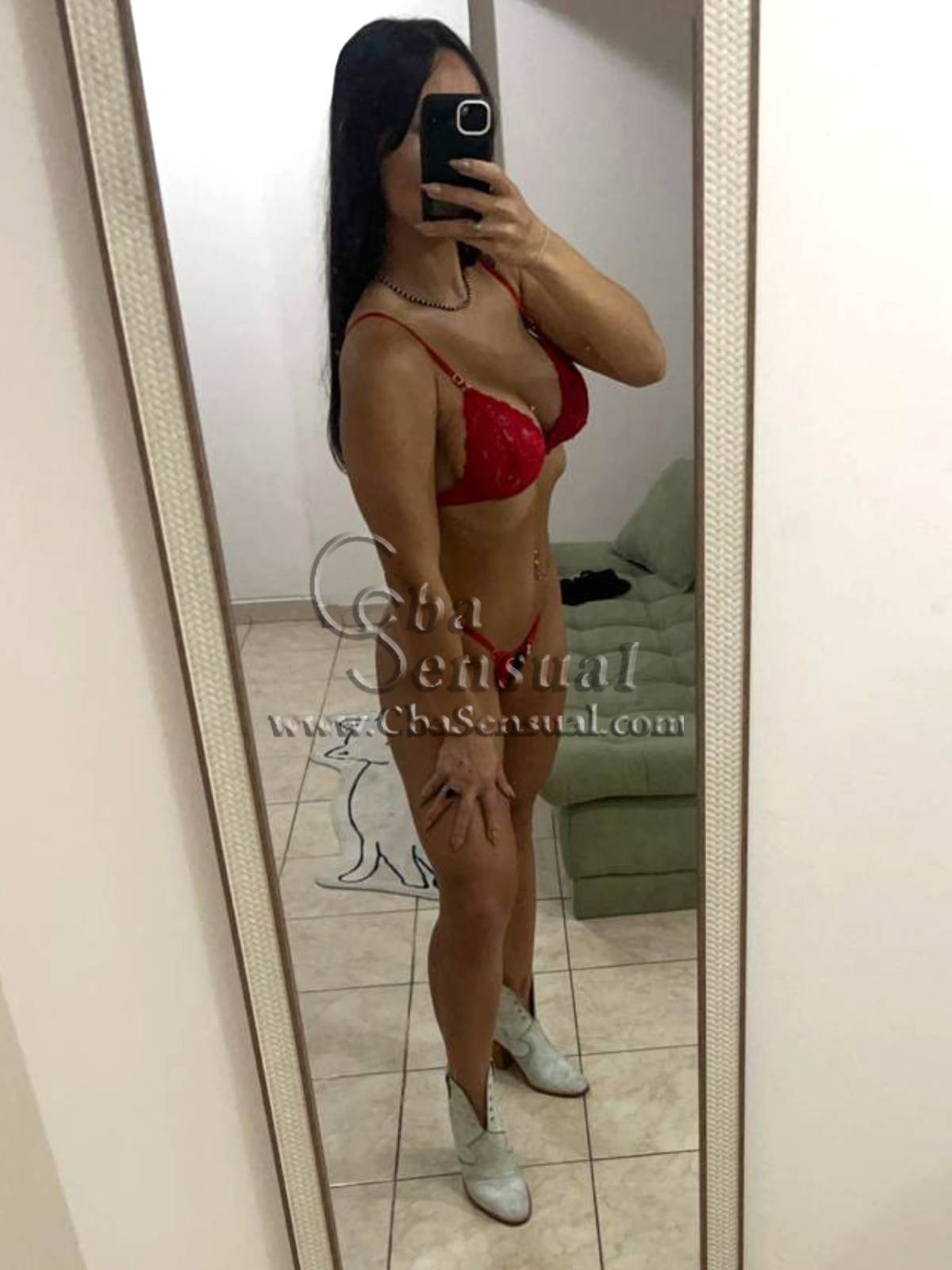 NARELLA | Escorts y acompañantes de CbaSensual.com