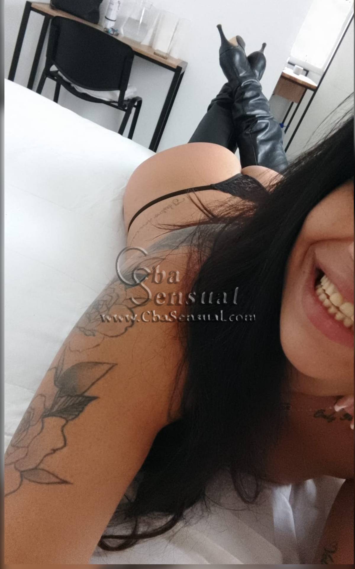 FLOPY | Escorts y acompañantes de CbaSensual.com