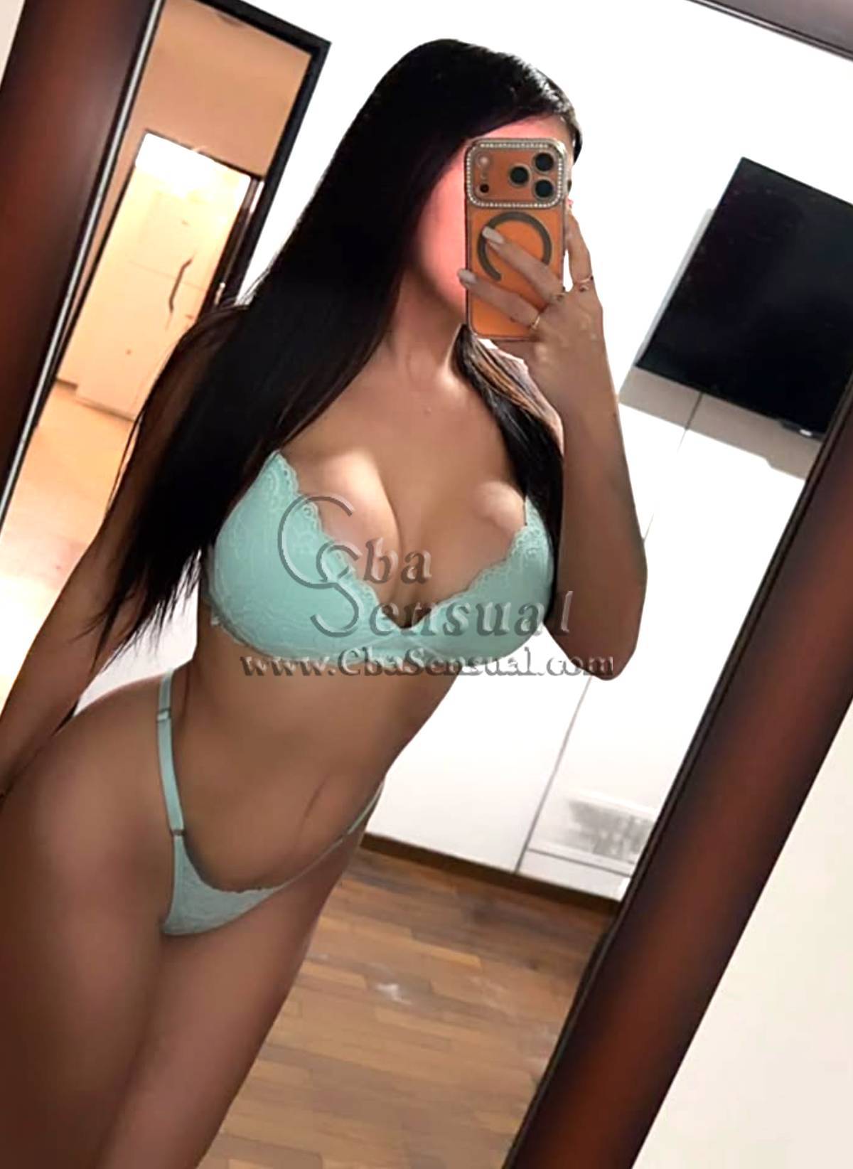 SIENNA | Escorts y acompañantes de CbaSensual.com